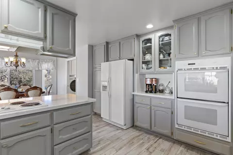 18982 Mustang Dr, Tehachapi, CA 93561 photo 13