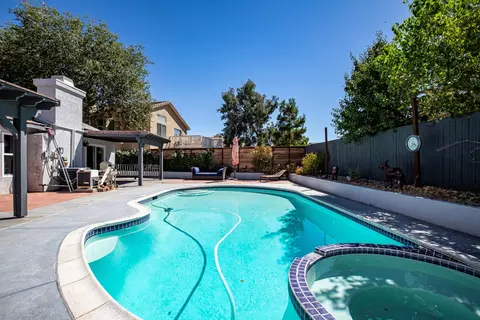 Exterior - 37069 Boxleaf Rd, Palmdale, CA 93550 photo 6 of 12