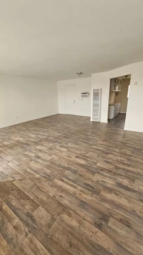 515 Harrison St, Taft, CA 93268 photo 3