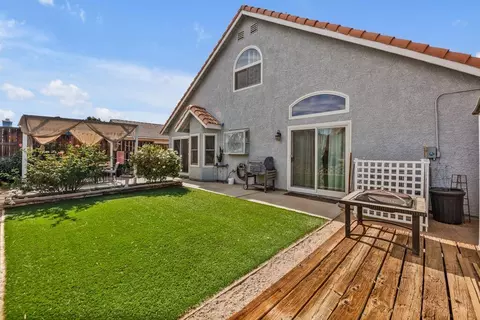 36916 Regency Pl, Palmdale, CA 93552 photo 27