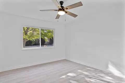 43835 Halcom Ave, Lancaster, CA 93536 photo 34