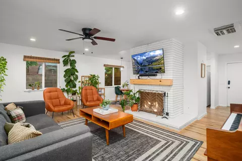 43734 Hardwood Ave, Lancaster, CA 93534