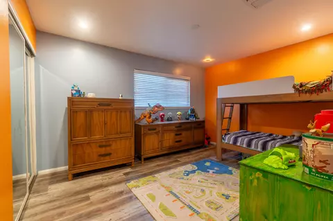 Bedroom - 2812 Perfect Pl, Lancaster, CA 93536 photo 3 of 4