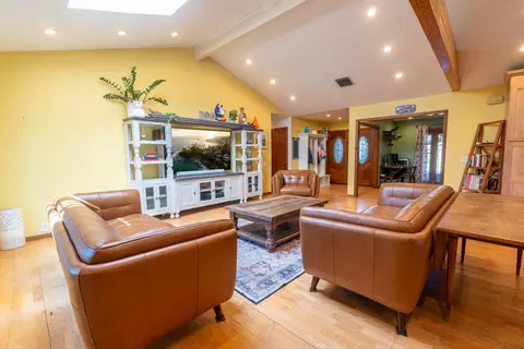 Living - 2812 Perfect Pl, Lancaster, CA 93536 photo 1 of 1