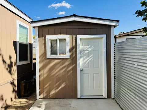 43850 20th St E #137, Lancaster, CA 93535 photo 4
