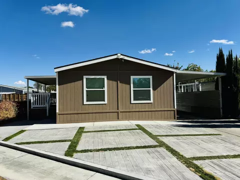 43850 20th St E #137, Lancaster, CA 93535 photo 2