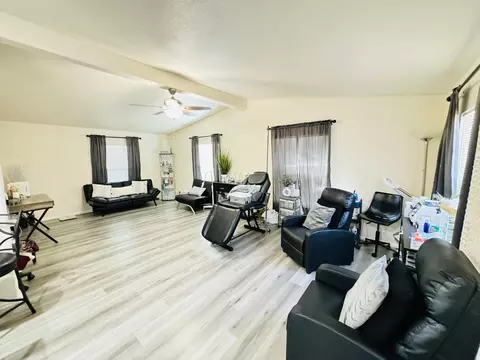 43850 20th St E #137, Lancaster, CA 93535 photo 12
