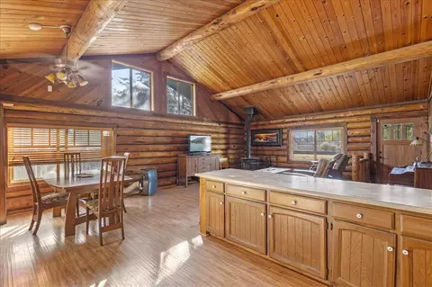 Dining - 23971 Coral Springs Ln, Tehachapi, CA 93561 photo 1 of 1