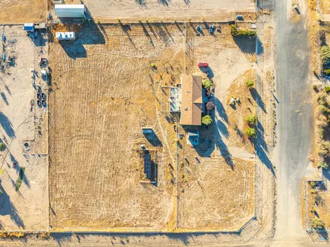 Undisclosed, Lancaster, CA 93536 photo 39