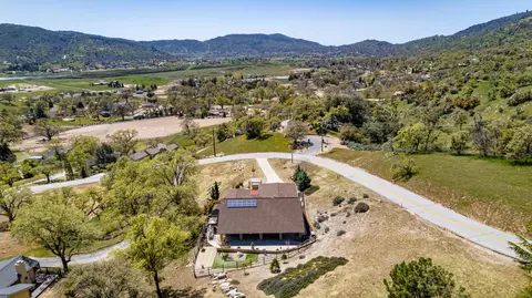 27320 Oakflat Dr, Tehachapi, CA 93561 photo 52