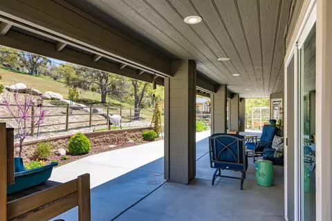 27320 Oakflat Dr, Tehachapi, CA 93561 photo 45