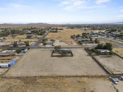 38435 95th St E, Littlerock, CA 93543 photo 44