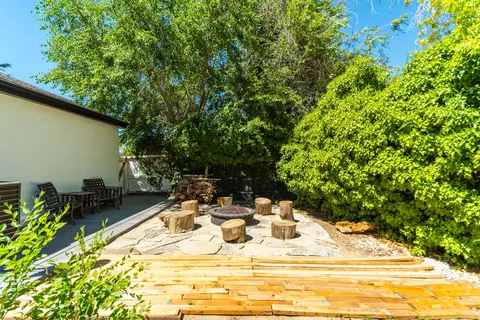 43824 Fenner Ave, Lancaster, CA 93536 photo 45