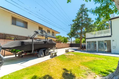 43824 Fenner Ave, Lancaster, CA 93536 photo 43