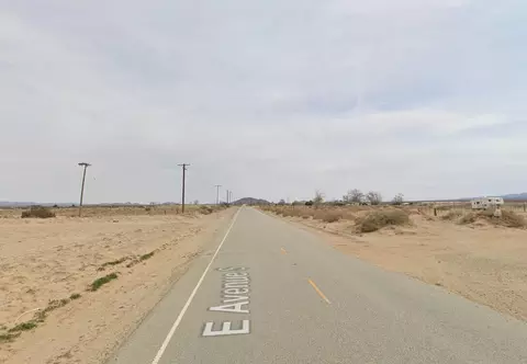 Ave R12 & 188th St E, Palmdale, CA 93591 photo 2