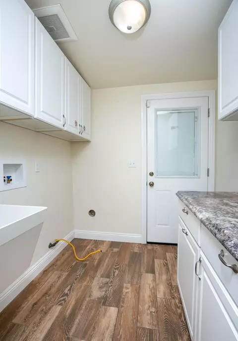 43330 Fenner Ave, Lancaster, CA 93536 photo 13