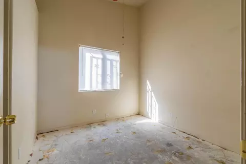 Bedroom - 1645 Kettering St E, Lancaster, CA 93535 photo 2 of 4