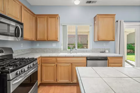 2768 Huston Pl, Lancaster, CA 93536 photo 11