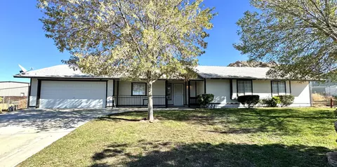 40130 172nd St E, Palmdale, CA 93591