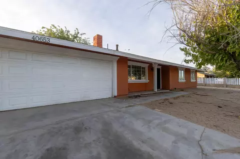 40653 162nd St E, Lancaster, CA 93535 photo 2