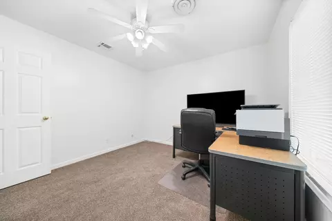 44020 Halcom Ave, Lancaster, CA 93536 photo 28