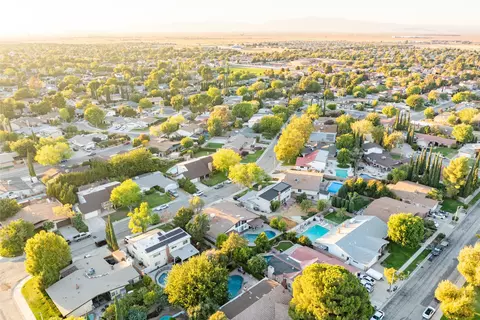 44020 Halcom Ave, Lancaster, CA 93536 photo 38
