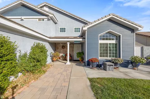 37518 Starcrest St, Palmdale, CA 93550 photo 3