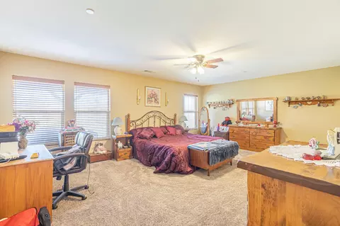 Bedroom - 2525 Avenue K4 E, Lancaster, CA 93535 photo 6 of 6