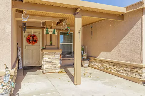 Exterior - 2525 Avenue K4 E, Lancaster, CA 93535 photo 2 of 12