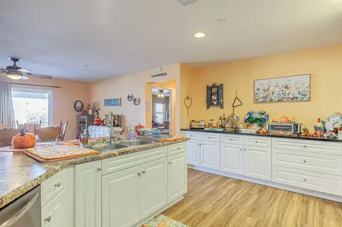 Kitchen - 2525 Avenue K4 E, Lancaster, CA 93535 photo 1 of 4