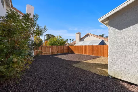 Exterior - 1829 Milling St E, Lancaster, CA 93535 photo 5 of 6