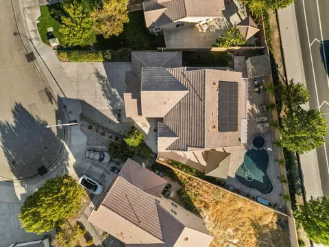 3218 Jonathan Ct, Lancaster, CA 93536 photo 5