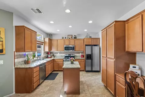 3218 Jonathan Ct, Lancaster, CA 93536 photo 25