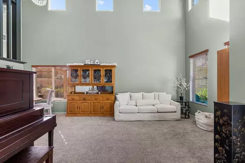 3218 Jonathan Ct, Lancaster, CA 93536 photo 9