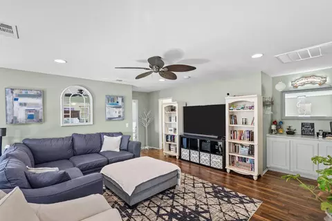 3218 Jonathan Ct, Lancaster, CA 93536 photo 30