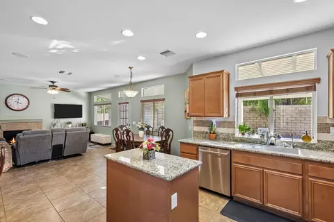 3218 Jonathan Ct, Lancaster, CA 93536 photo 28