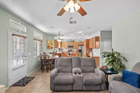 3218 Jonathan Ct, Lancaster, CA 93536 photo 23
