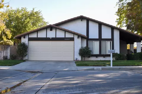 2200 Ave K 10 W, Lancaster, CA 93536