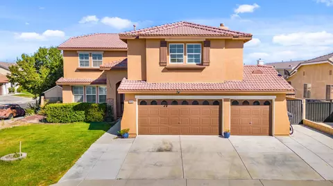 44164 47th St W, Lancaster, CA 93536 photo 2