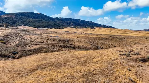 Campbell Court, Tehachapi, CA 93561 photo 6