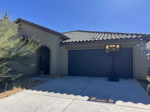 2160 Newgrove St E, Lancaster, CA 93535
