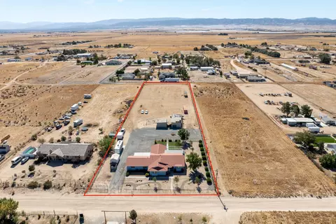 View/Area - 8156 Avenue E 8 W, Lancaster, CA 93536 photo 6 of 6