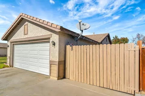 6041 Treehaven Ct, Lancaster, CA 93536 photo 37