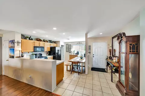 6041 Treehaven Ct, Lancaster, CA 93536 photo 9