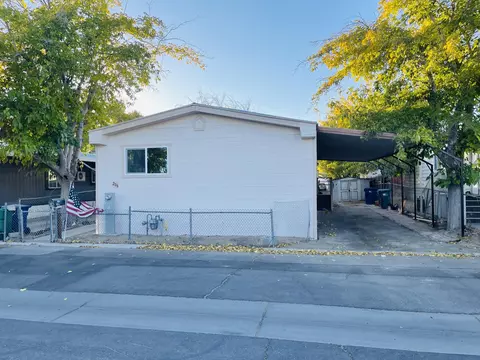 45800 Challenger Way #206, Lancaster, CA 93535