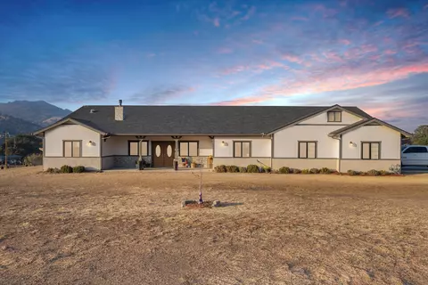 21277 Ernst Ct, Tehachapi, CA 93561 photo 1