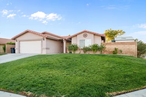 3525 Roxbury St W, Rosamond, CA 93560