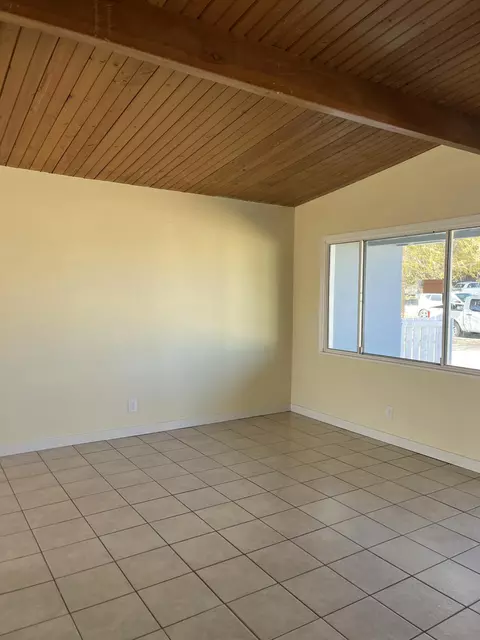 3340 Arthur Ave, Mojave, CA 93501 photo 9