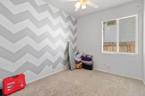 3325 Garnet Ave, Rosamond, CA 93560 photo 10