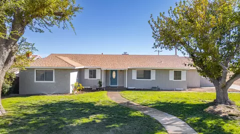 37066 Tovey Ave, Palmdale, CA 93551
